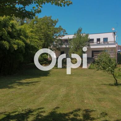 Maison 4 pièces 549885 €