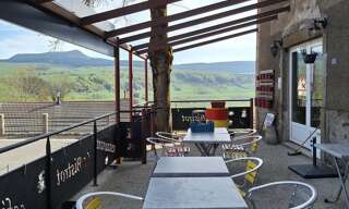 Commerce 5 Pièces 153 m² à vendre à Chaudeyrolles (43430)