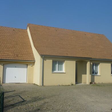 Maison 4 pièces 820 €