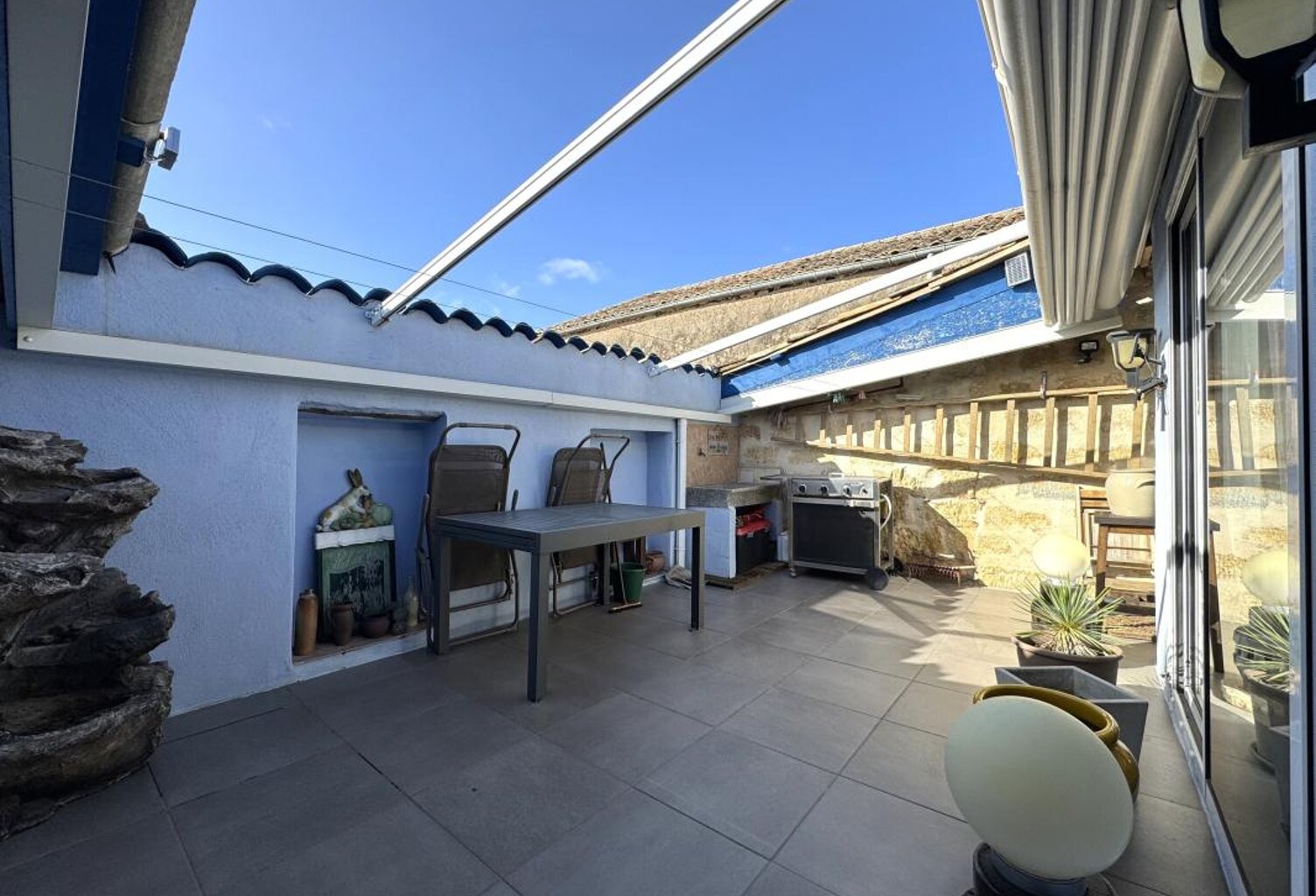 Appartement avec Terrasse et Parking — photo 1