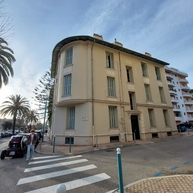 Appartement 4 pièces 1490 €