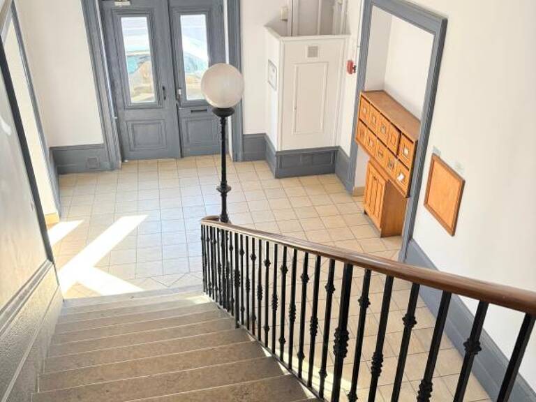 TASSIN LA DEMI LUNE - T4 DUPLEX 77 M2 (106 m2 au sol )- DERNIER ÉTAGE- CHARME DE L'ANCIEN — photo 1