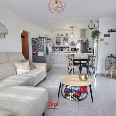 Appartement 4 pièces 224000 €