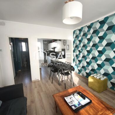 Appartement 3 pièces 255200 €