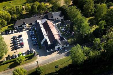 Commerce 10 pièces 481500 €