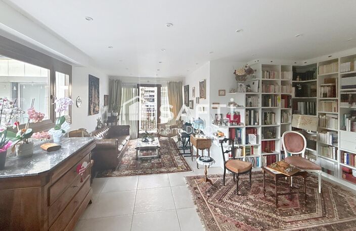 APPARTEMENT DE STANDING ENTRE FORET ET CENTRE VILLE — photo 3