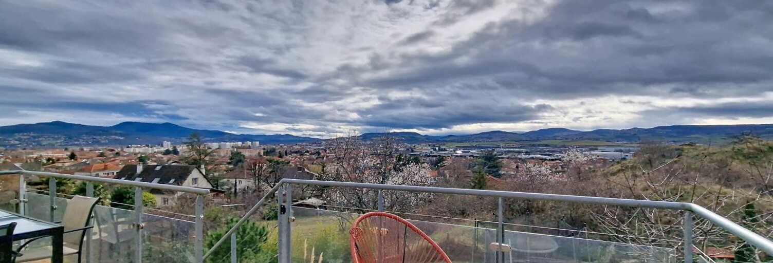 Maison 4 Pièces 120 m² à vendre à Cournon-d'Auvergne (63800)