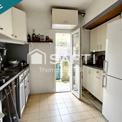 Appartement 3 pièces 126000 €