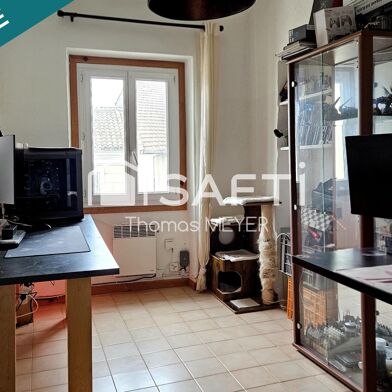 Appartement 3 pièces 145000 €