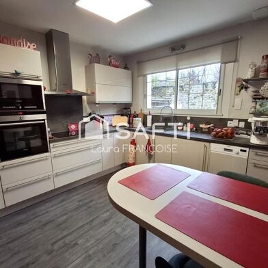 Maison 5 pièces 299000 €