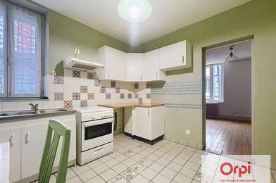 Appartement 3 pièces 580 €