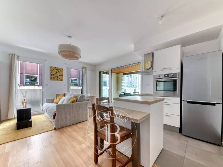 Lyon 6 - Bellecombe - Appartement meublé de 43,10 m² - Garage - Loggia - 1 Chambre — photo 1