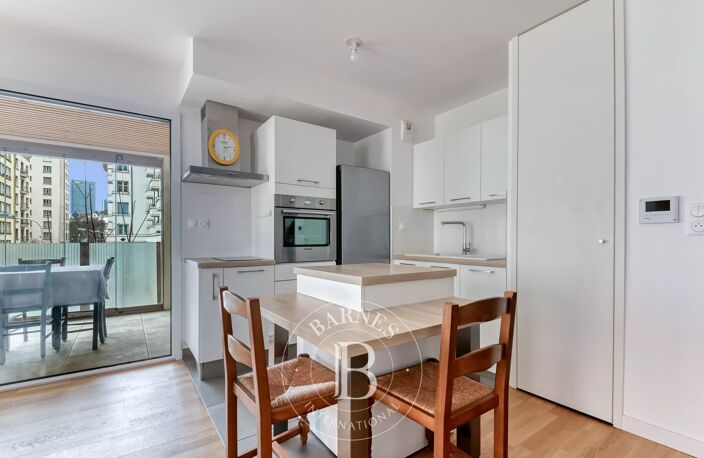 Lyon 6 - Bellecombe - Appartement meublé de 43,10 m² - Garage - Loggia - 1 Chambre — photo 3