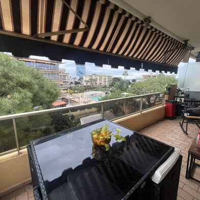 Appartement 3 pièces 1203 €