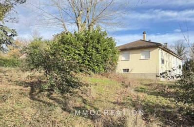 ADRESSE RECHERCHÉE POUR CETTE MAISON SPACIEUSE DANS GRAND PA — photo du bien