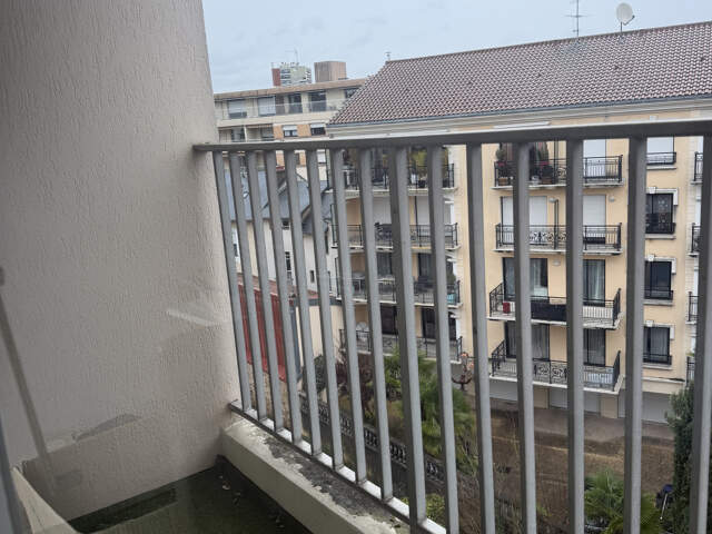 Limoges centre ville F1 avec parking — photo du bien