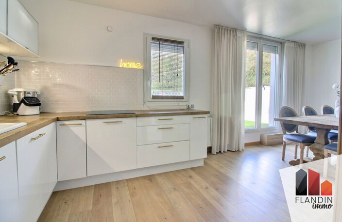 IRIGNY - Appartement T3 de 61 m2 avec superbe terrasse de 26 — photo 5