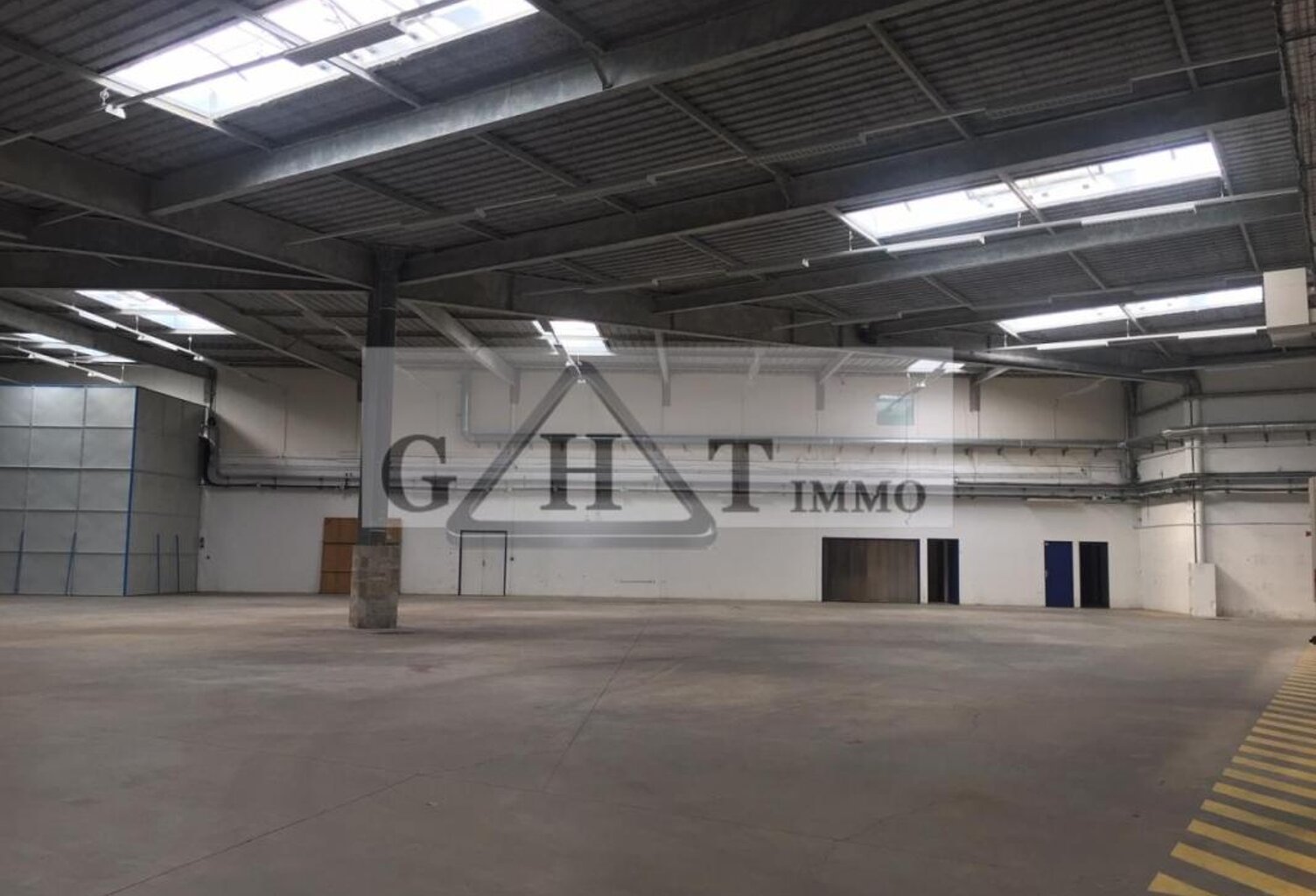2900 m² entrepot bureaux à louer à collegien — photo 1