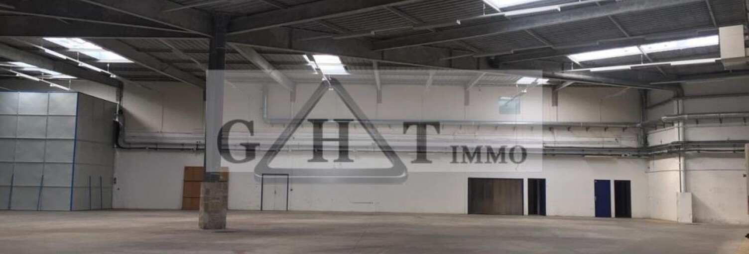 Local industriel  2906 m² à louer à Collégien (77090)