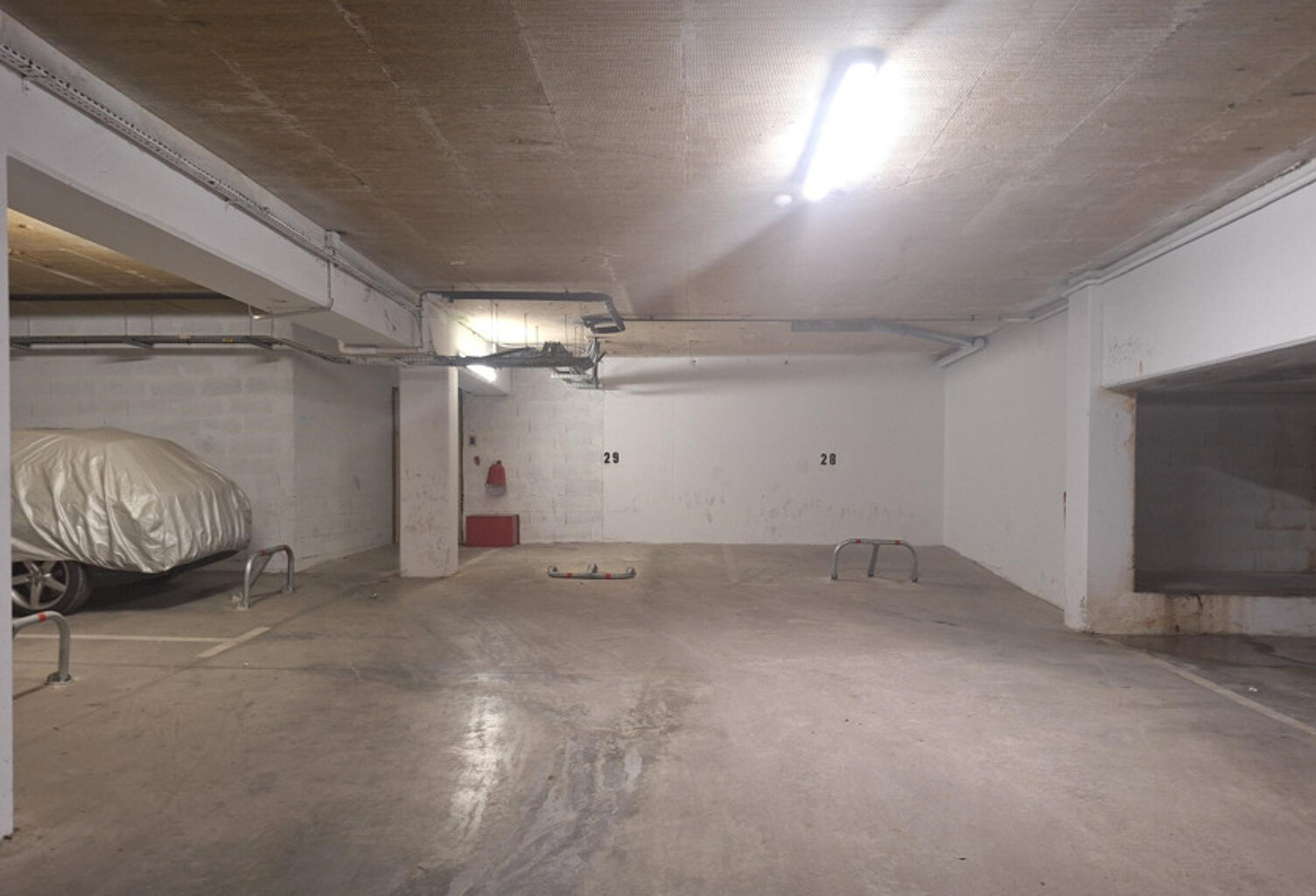 PLACE DE STATIONNEMENT COUVERTE 42€+TVA — photo 1