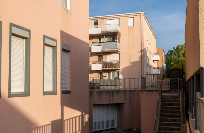PLACE DE STATIONNEMENT COUVERTE 42€+TVA — photo 2