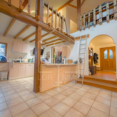 Maison 5 pièces 369000 €