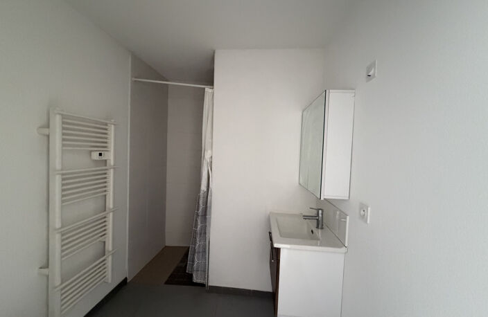 Cenon : Ensemble 2 Lots — photo 5