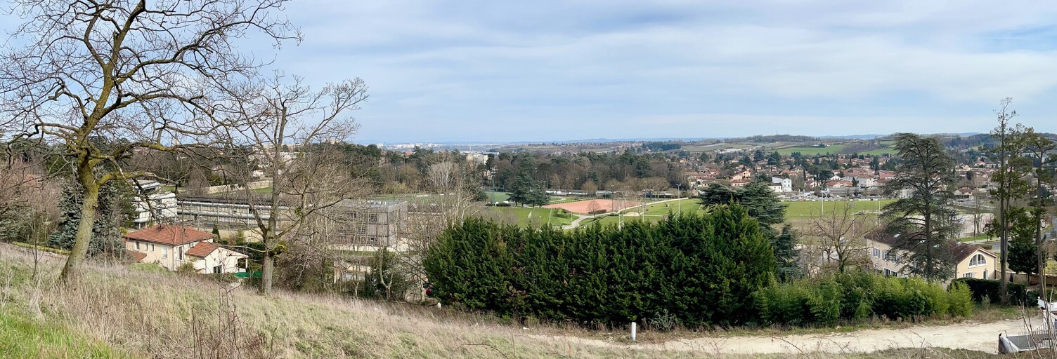 Terrain  1200 m² à vendre à Saint-Genis-Laval (69230)