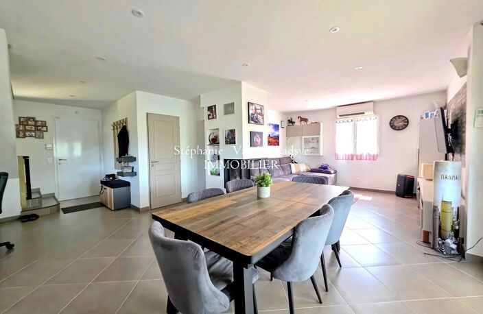 Villa -  3 chambres- jardin de 2000 m² - carpot — photo 5