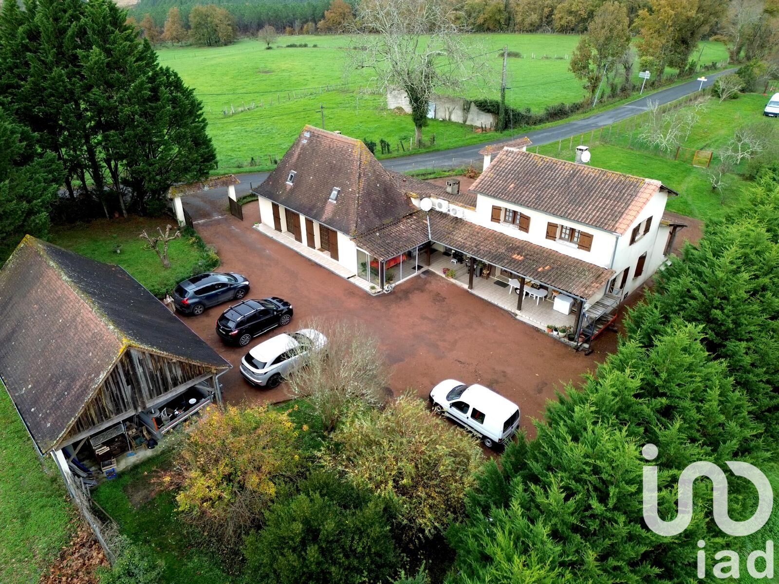 Servanches - 215m² - 9p. - 8ch.