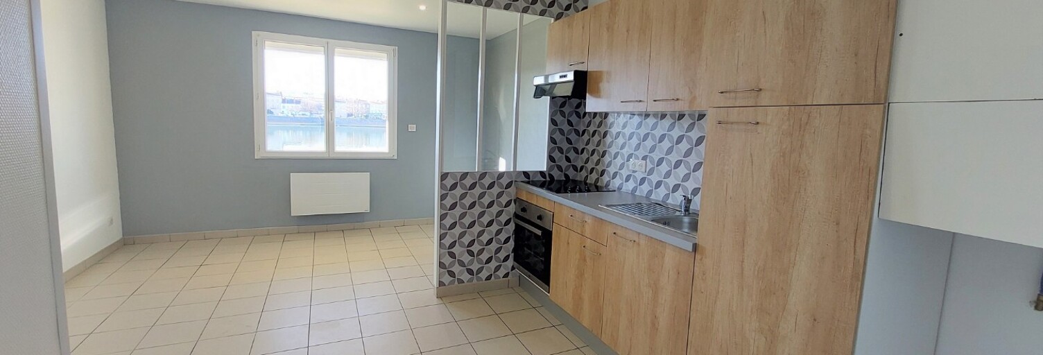 Appartement 1 Pièce 30 m² à louer à Saint-Laurent-sur-Saône (01750)