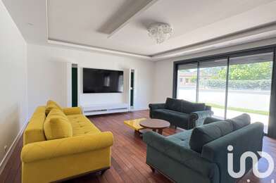 Maison 4 pièces 432990 €