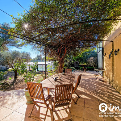 Maison 6 pièces 749000 €