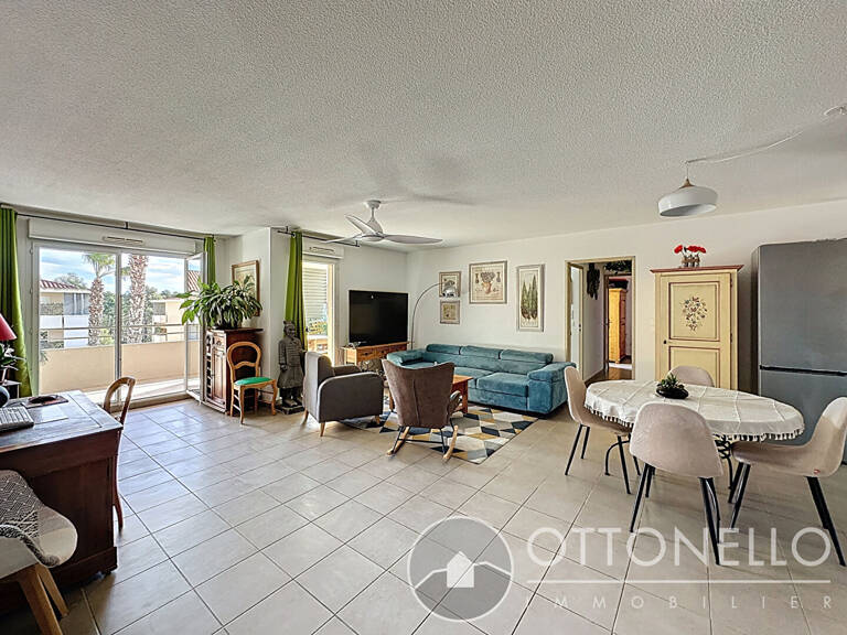 Appartement Roquebrune Sur Argens 3 pièces 66,06 m2 avec 2 terrasses et parkings — photo 1