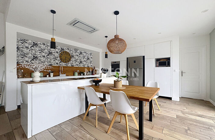 Maison Blaincourt-Lès-Précy  223M² 4 Chambres jardin 749m² — photo 4