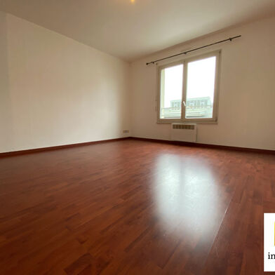 Appartement 2 pièces 498 €