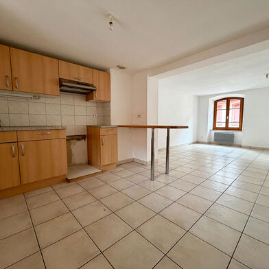 Appartement 3 pièces 722 €