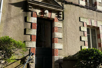 Appartement 4 pièces 298680 €