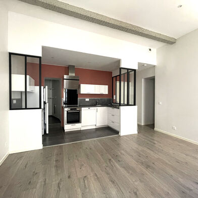 Appartement 3 pièces 730 €