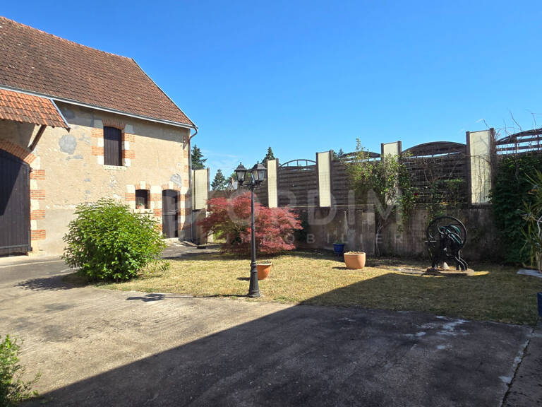 Maison de caractère 5 chambres avec dépendances et grand terrain — photo 1