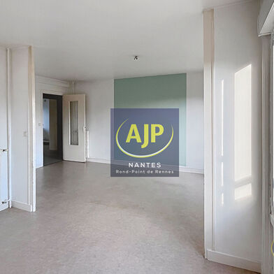 Appartement 3 pièces 213000 €