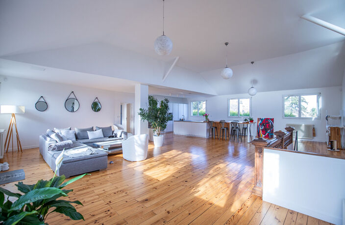 Maison Chatenay Malabry 7 pièce(s) 403.7 m2 — photo 2