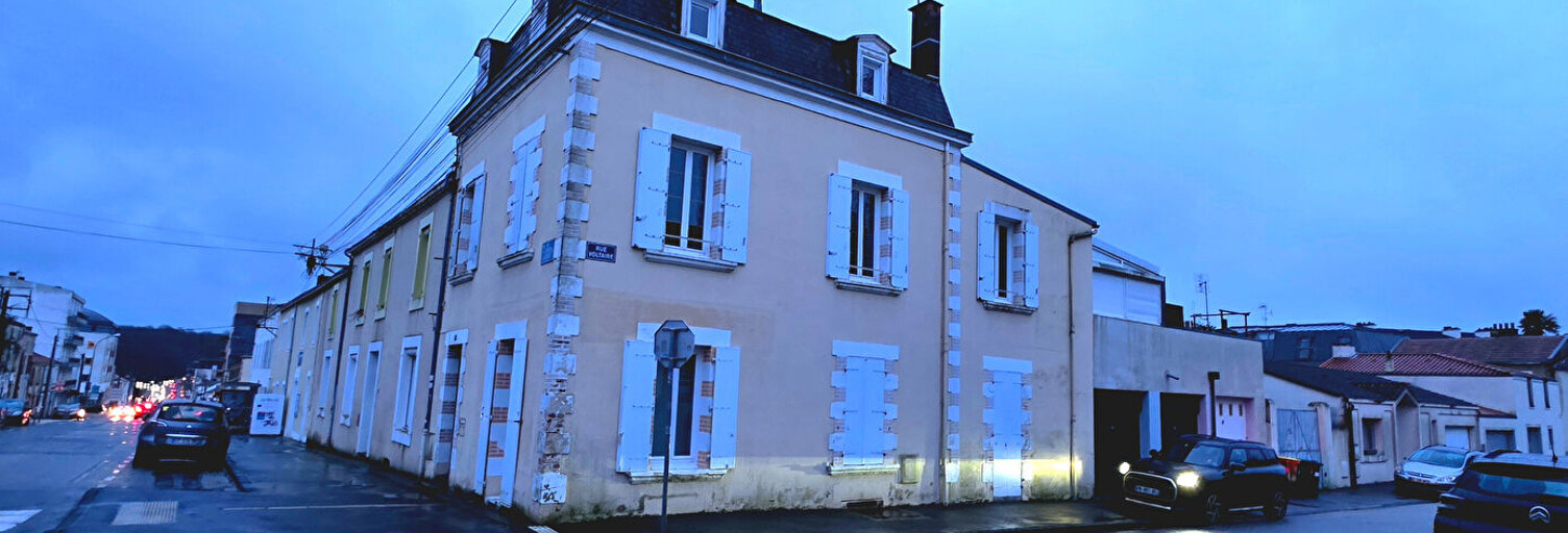 Maison 7 Pièces 150 m² à vendre à La Roche-sur-Yon (85000)