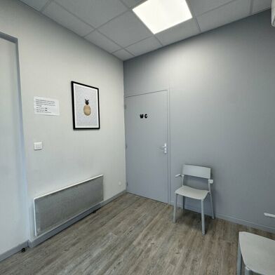 Commerce  100000 €