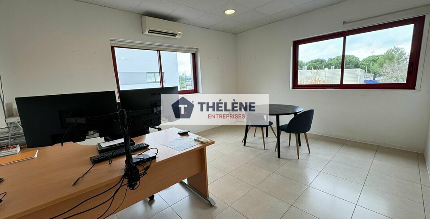 BUREAUX à LOUER — photo 1