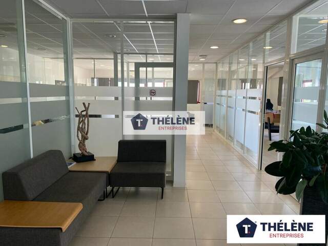 BUREAUX à LOUER — photo du bien