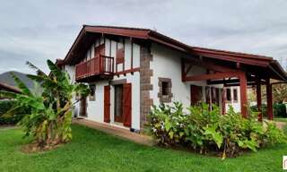 Maison 4 Pièces 157 m² à vendre à Saint-Jean-Pied-de-Port (64220)