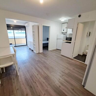 Appartement 2 pièces 574 €