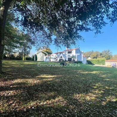 Maison 6 pièces 464900 €