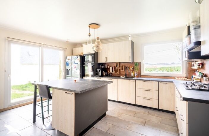 Maison en pierre de 7 pièces principales — photo 3